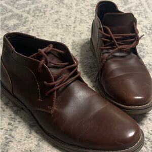 Sonoma Men's Rich Brown Chukka Boots